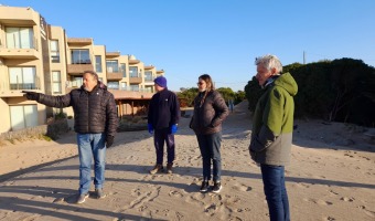 ENCUENTRO ENTRE EMPRENDEDORES TURSTICOS Y EL DIRECTOR DE PLAYA